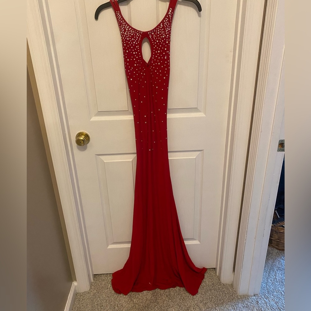 Red prom dress